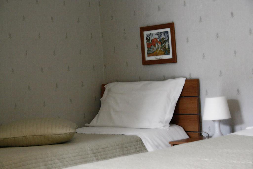 B&B Young Catánia Buitenkant foto