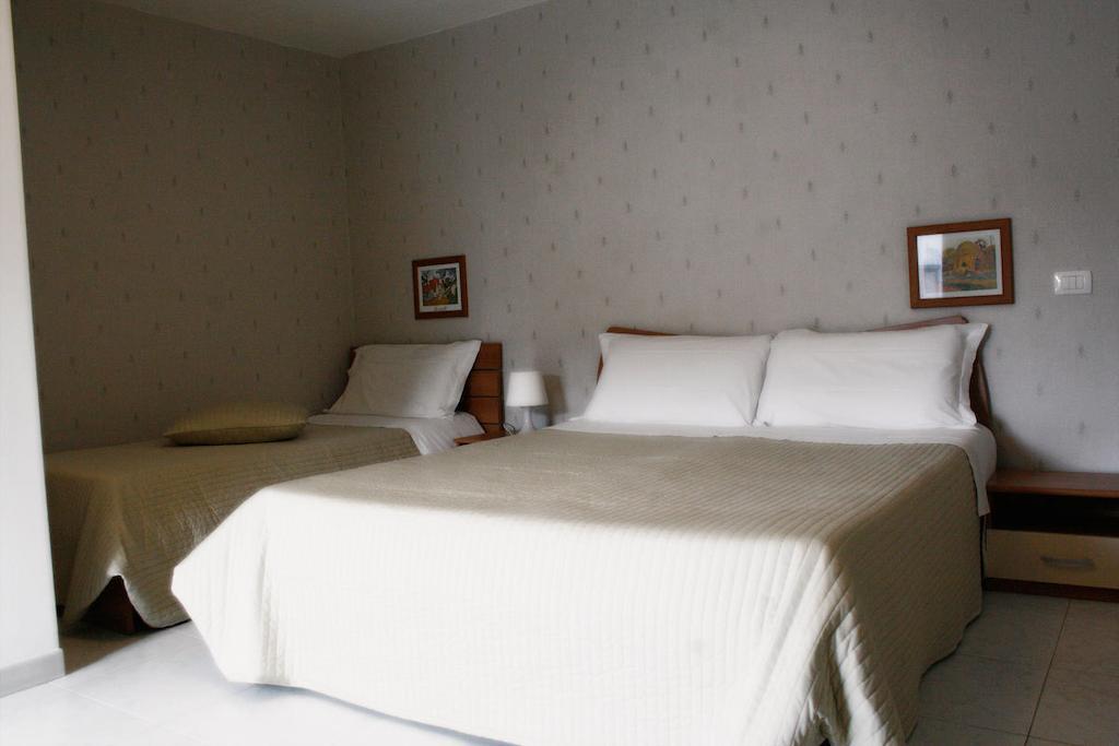 B&B Young Catánia Kamer foto